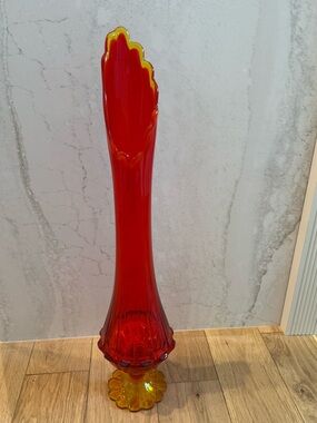 Vintage Fenton Amberina Swung Vase